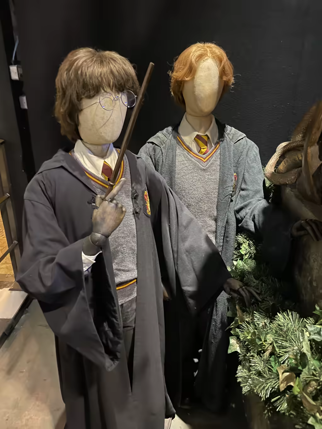 Experience the magic of the Wizarding World as you pose alongside these iconic Harry Potter displays.