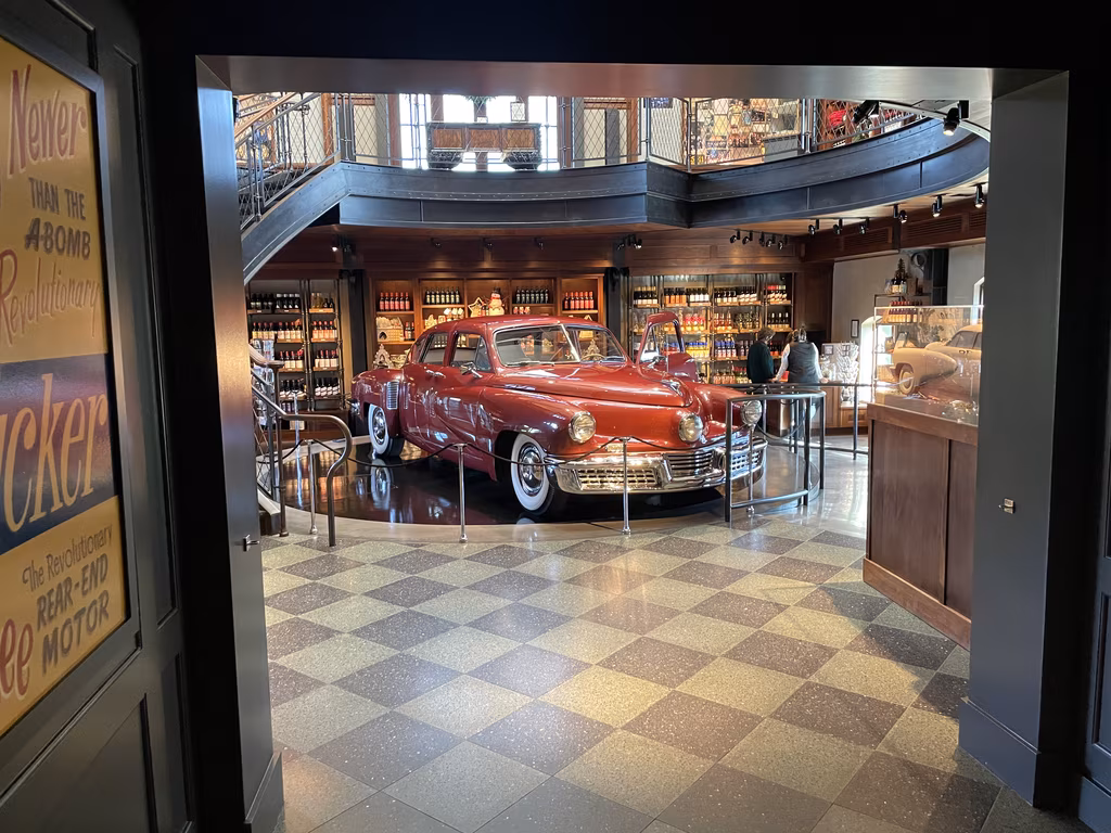 Model Bakery