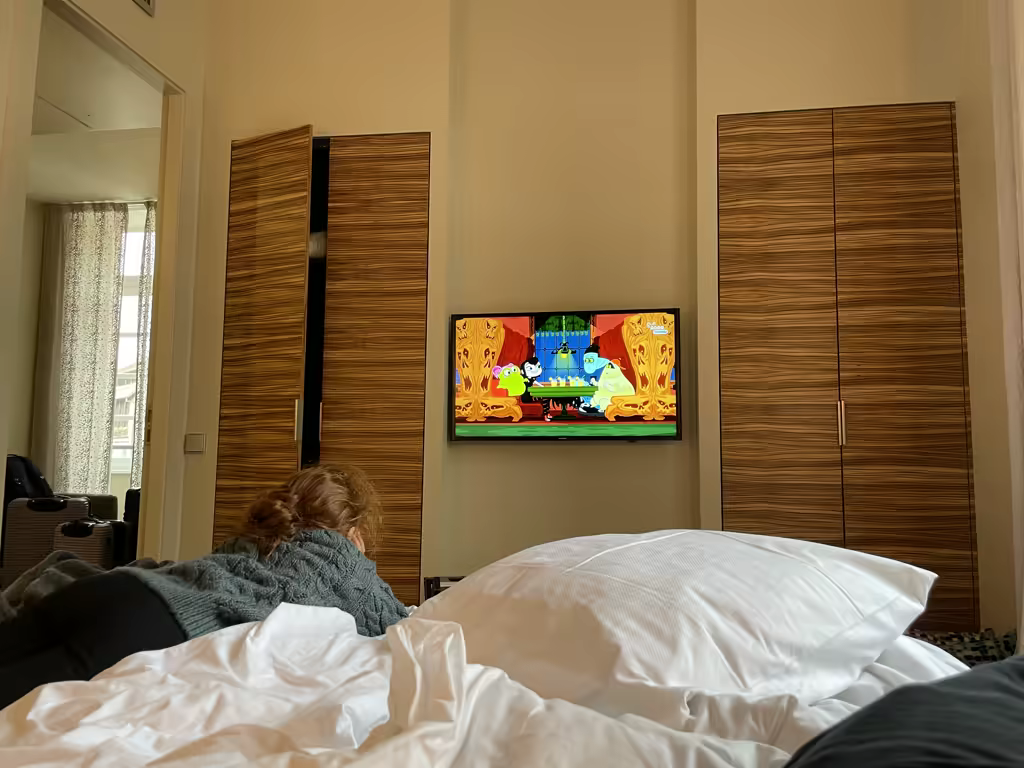 Unwind after a magical day at the Christmas markets in your cozy Strasbourg hotel suite.